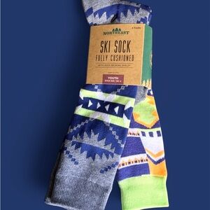 Northeast Outfitters Kids Ski Socks 13K-4 2 Pairs New Snowsport